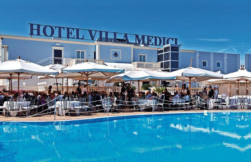 Hotel Villa Medici Rocca San Giovanni Ngoại thất bức ảnh