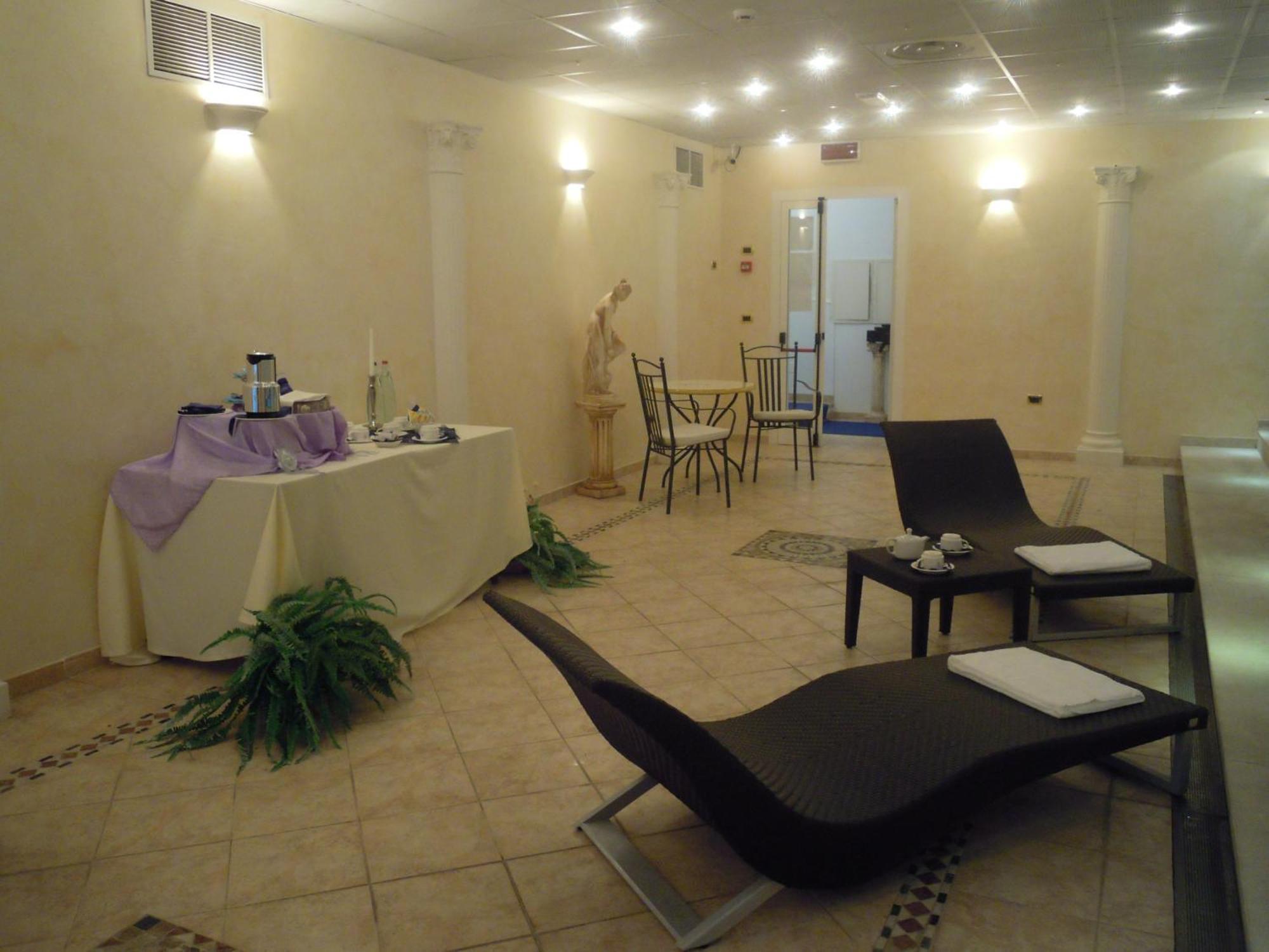 Hotel Villa Medici Rocca San Giovanni Ngoại thất bức ảnh