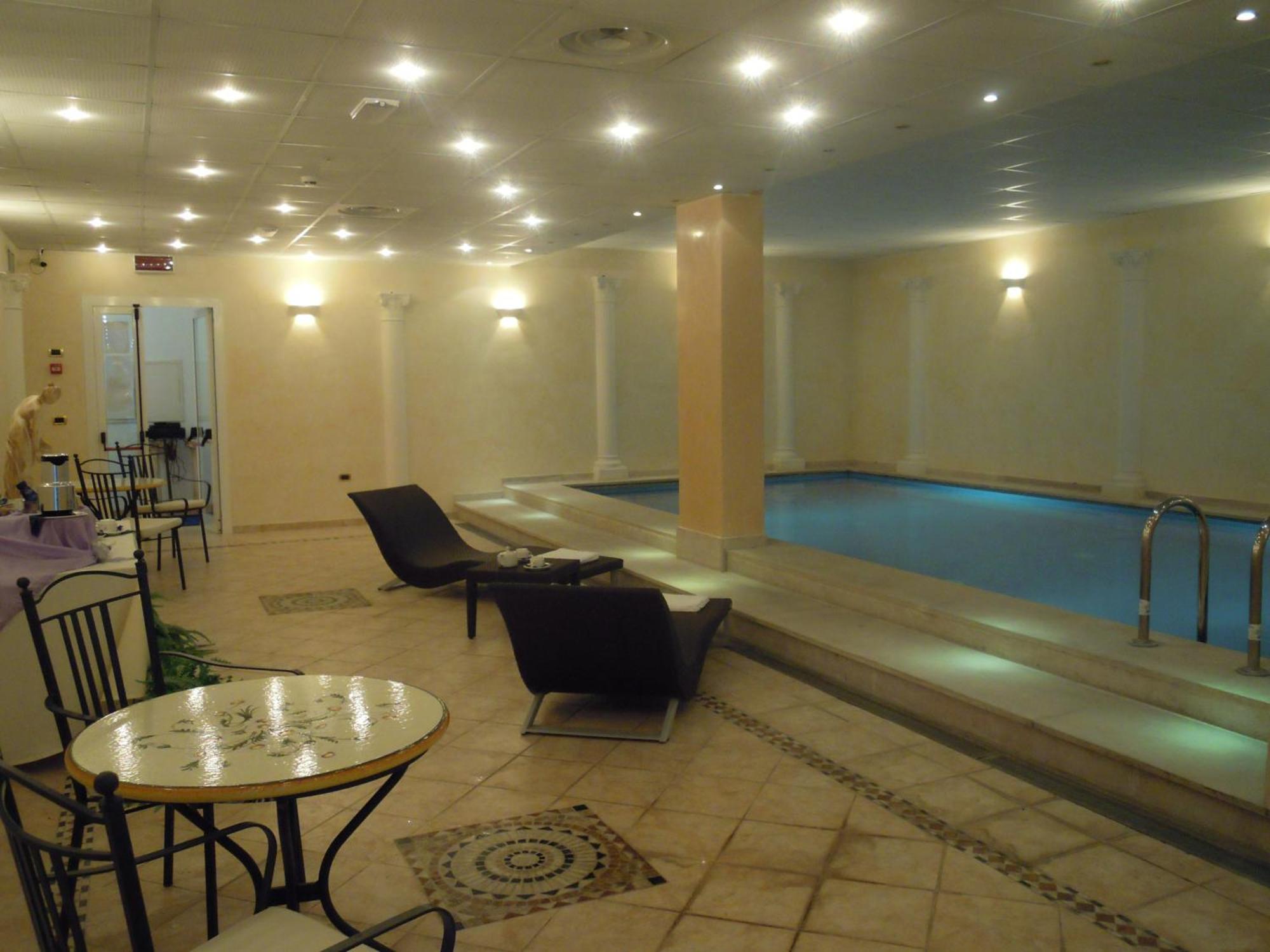 Hotel Villa Medici Rocca San Giovanni Ngoại thất bức ảnh