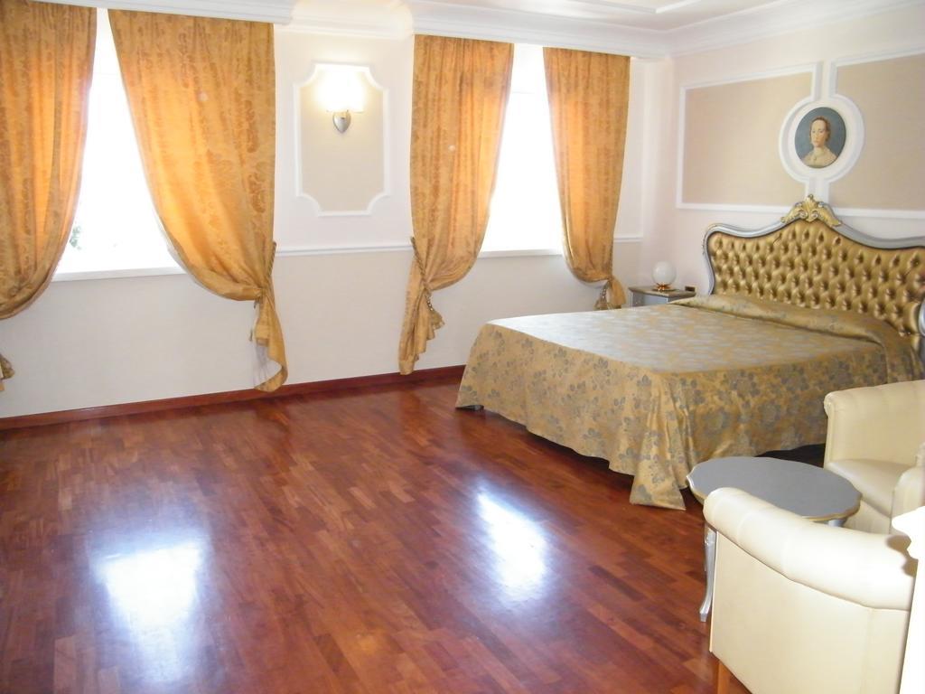 Hotel Villa Medici Rocca San Giovanni Ngoại thất bức ảnh