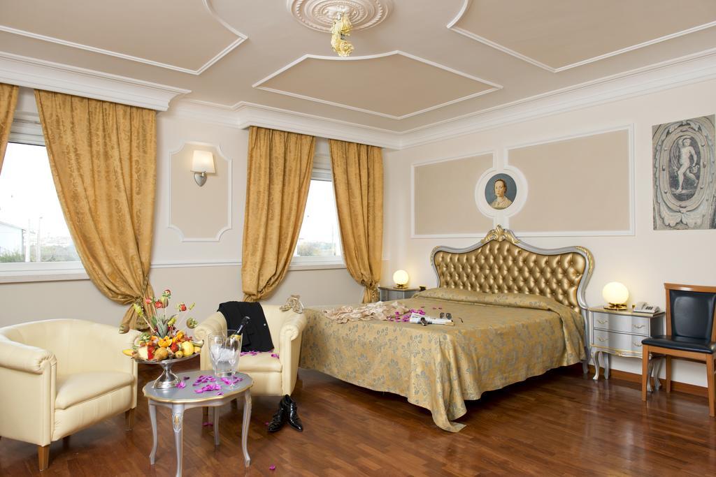 Hotel Villa Medici Rocca San Giovanni Ngoại thất bức ảnh