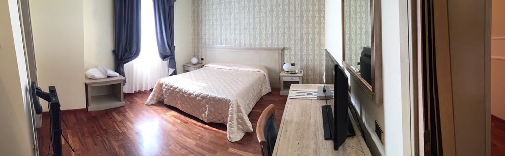 Hotel Villa Medici Rocca San Giovanni Ngoại thất bức ảnh